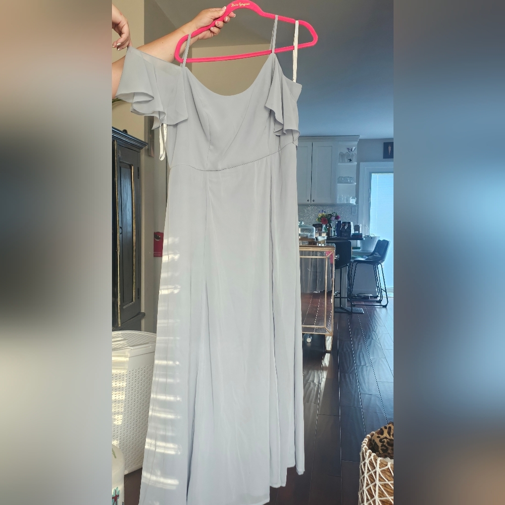 Elegant Dusty Blue Off-Shoulder Maxi Bridesmaid Dress